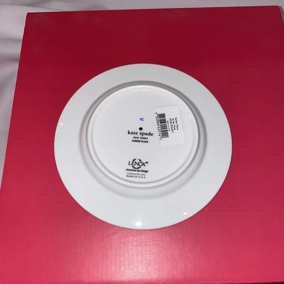 (3 Place Settings) Kate Spade New York Parker Place 5 Piece China Place Serving - Picture 7 of 16